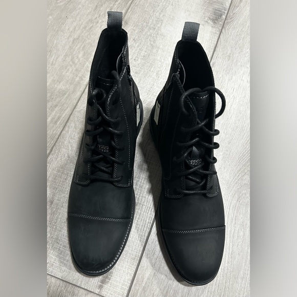 BRAND NEW Cole Haan Grand Atlantic Boots size 13 in Black - Picture 5 of 5